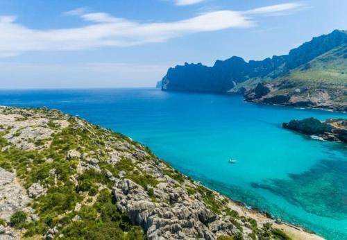 Sant Vicent de Sa Cala Apartment Sleeps 4 With Air Con