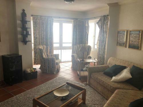 Apartamento Spacious And Sunny Luxury Located In The Lower Area