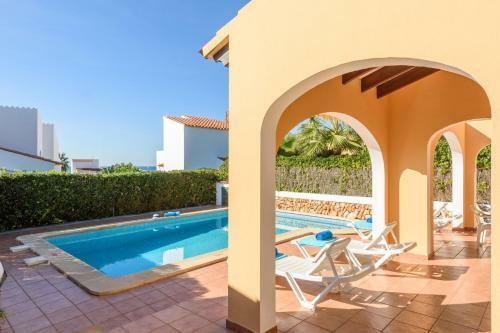Mango 3 Bedroom Villa, Cala'n Bosch