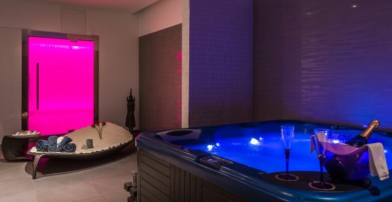 Hotel Royal Palm Resort & Spa - Adults Only