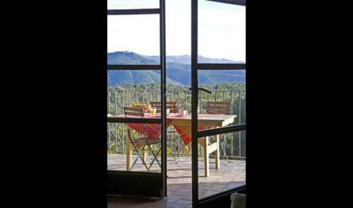 Macanet de Cabrenys Villa Sleeps 4 With Pool