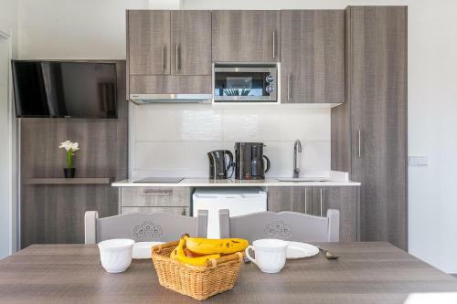 Ferrera Luxe Apartmento 705