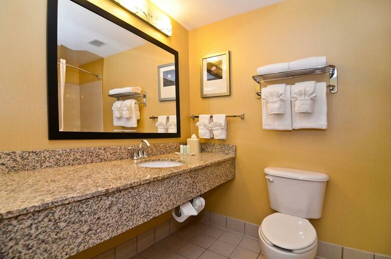 Hotel Comfort Suites Universal Studios Area