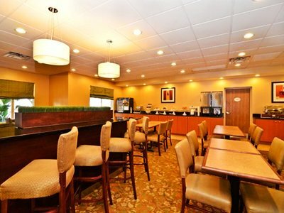 Hotel Comfort Suites Universal Studios Area