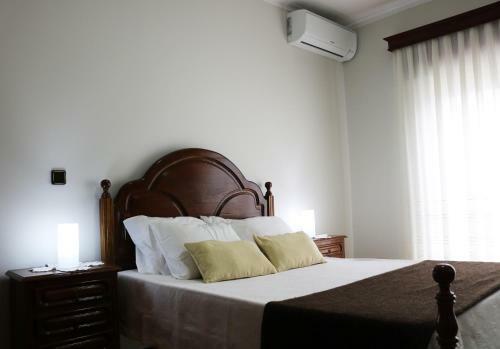 Hostal Alojamento Correia