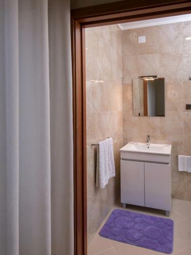 Hostal Alojamento Correia