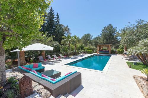 Beautiful 5 Star Villa With Private Pool, Ibiza Villa 1040