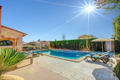 Mares 4 Bedroom Villa, Cala'n Forcat