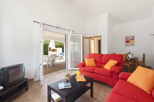 Rosario 3 Bedroom Villa, Cala'n Blanes
