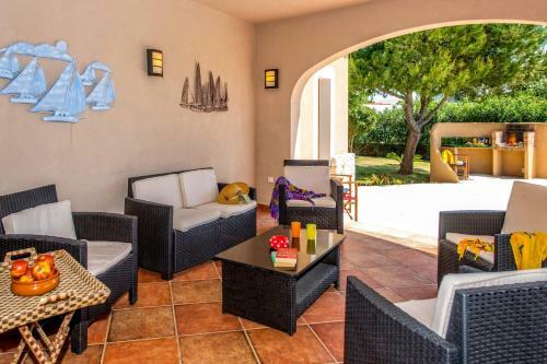 Sebastian Del Mar 4 Bedroom Villa, Cala'n Blanes