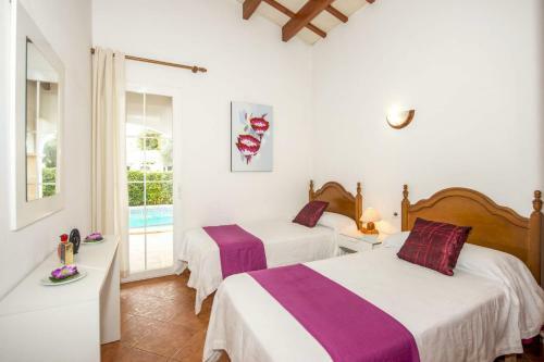 Perdiu 3 Bedroom Villa, Calan Blanes