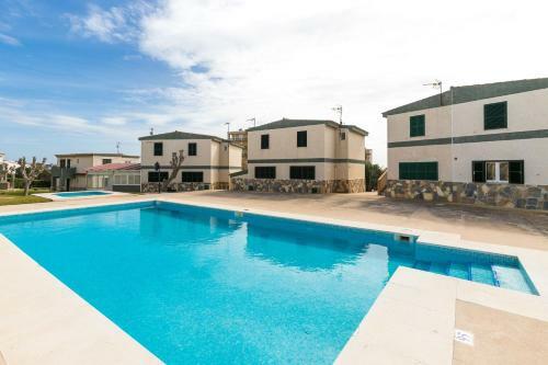 Bonito Apartamento En Calan Blanes