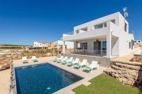 Agata 4 Bedroom Villa, Cala'n Forcat