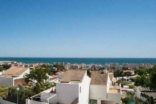 Segur De Calafell Villa Sleeps 8 Pool