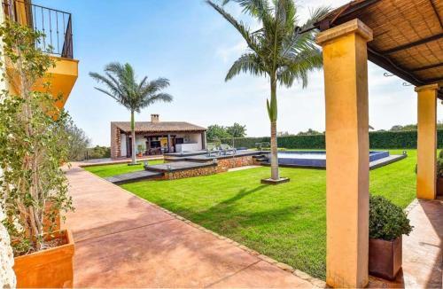 S'horta Villa Sleeps 8 Pool Air Con Wifi