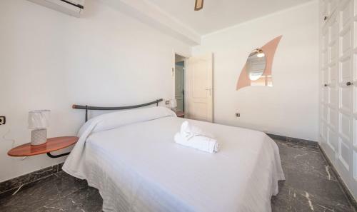 R107 Beachfront Apartment In Calafell