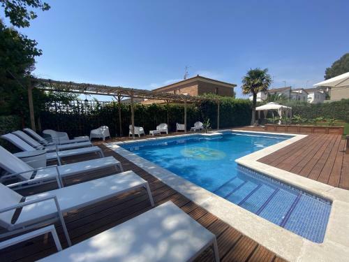 Villa R119 - Casa Alemania