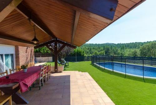 Montbarbat Villa Sleeps 8 Pool Wifi