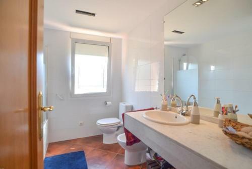 Montbarbat Villa Sleeps 8 Pool Wifi