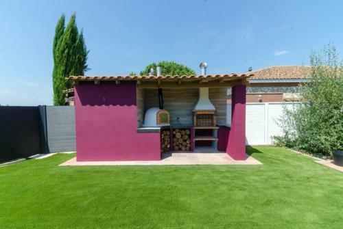 Montbarbat Villa Sleeps 8 Pool Wifi