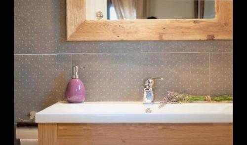 Castellar Del Riu Villa Sleeps 12 With Pool