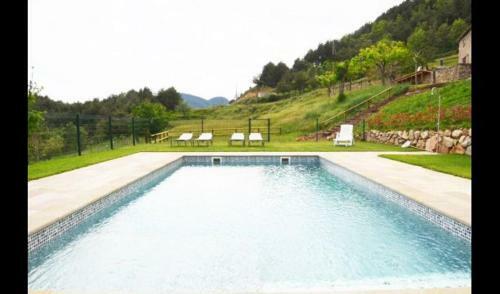 Castellar Del Riu Villa Sleeps 12 With Pool