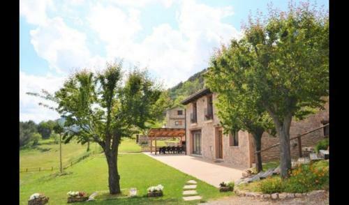 Castellar Del Riu Villa Sleeps 12 With Pool