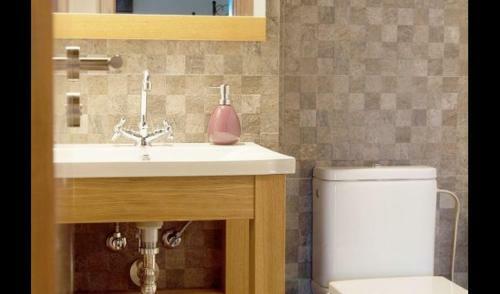 Castellar Del Riu Villa Sleeps 12 With Pool