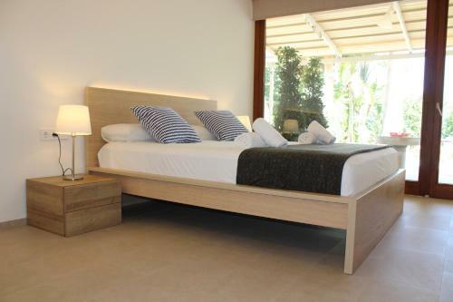 The Ultimate 5 Star Luxury Villa With Private Pool, Mallorca Villa 1005