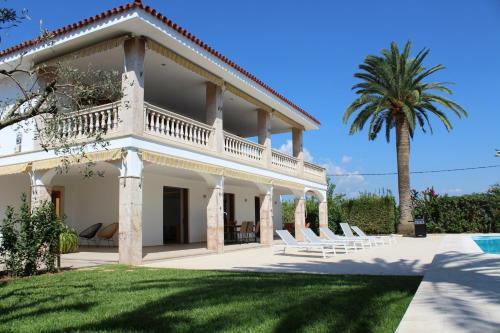 The Ultimate 5 Star Luxury Villa With Private Pool, Mallorca Villa 1005