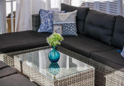 Alcanada Holiday Home Sleeps 7 With Wifi