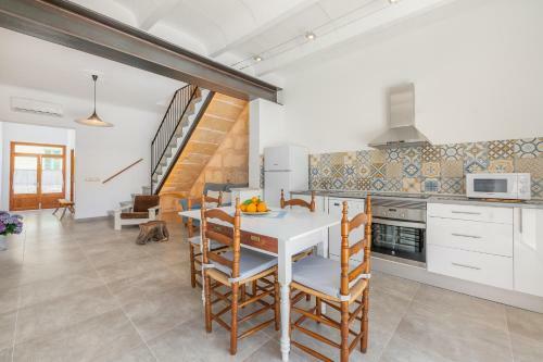 Yupihome Holiday Home S'abellar