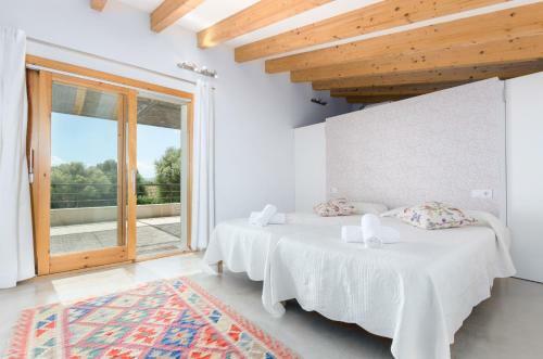 Yourhouse Can Cadernera