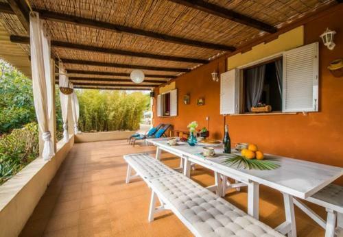 Font de Sa Cala Holiday Home Sleeps 4 With Pool And Wifi