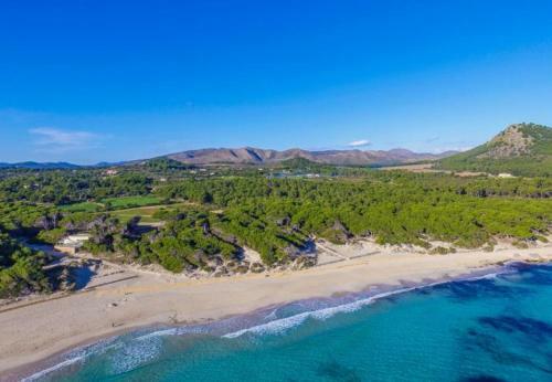 Font de Sa Cala Holiday Home Sleeps 4 With Pool And Wifi