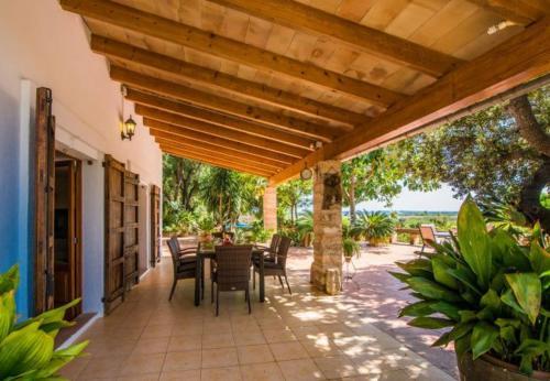 Sa Pobla Holiday Home Sleeps 6 With Pool