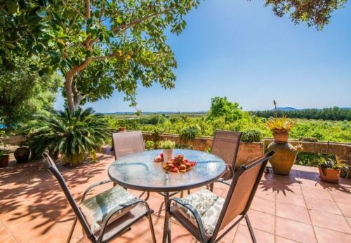Sa Pobla Holiday Home Sleeps 6 With Pool