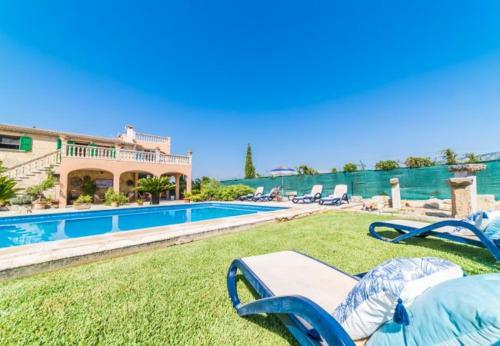 Sa Pobla Holiday Home Sleeps 6 With Pool And Wifi
