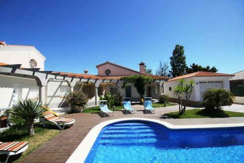 Riumar "four Seasons", 200m To Beach, Private Pool, On-site-service, Dog Beach