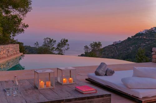 Hemeras Boutique Homes - Villa Divina
