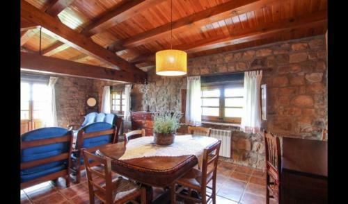 Villa In Capolat Sleeps 16 With Pool