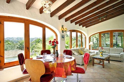 Xabia Villa Sleeps 6 Pool Air Con Wifi