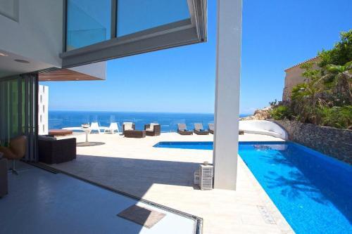 Xabia Villa Sleeps 6 Pool Air Con Wifi