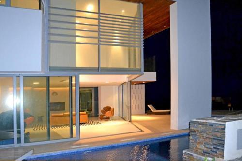 Xabia Villa Sleeps 6 Pool Air Con Wifi