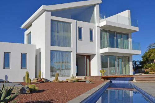 Xabia Villa Sleeps 6 Pool Air Con Wifi