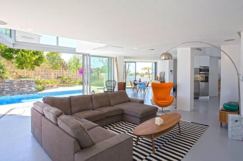 Xabia Villa Sleeps 6 Pool Air Con Wifi