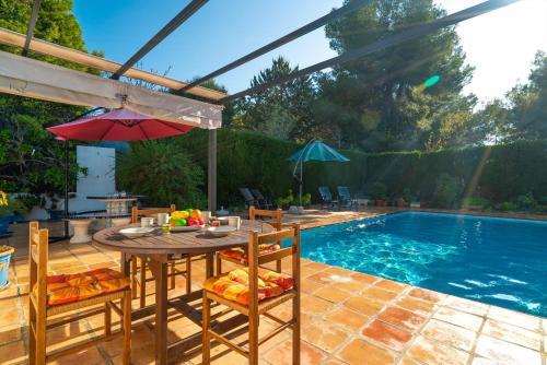 Xabia Villa Sleeps 6 Pool Air Con Wifi