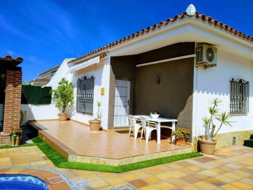 Riumar "josef", 490m To Beach, Private Pool, On-site-service, Dog Beach