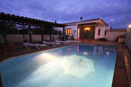 Riumar "josef", 490m To Beach, Private Pool, On-site-service, Dog Beach