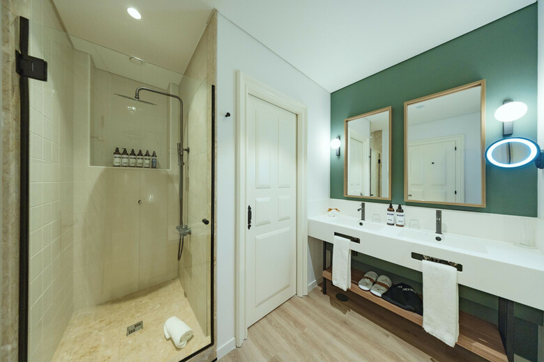 Hotel Dreams Madeira Resort Spa & Marina